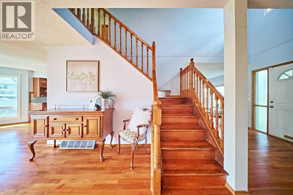 Single Family House for Sale in  Hawkstone Drive NW Hawkwood Calgary 