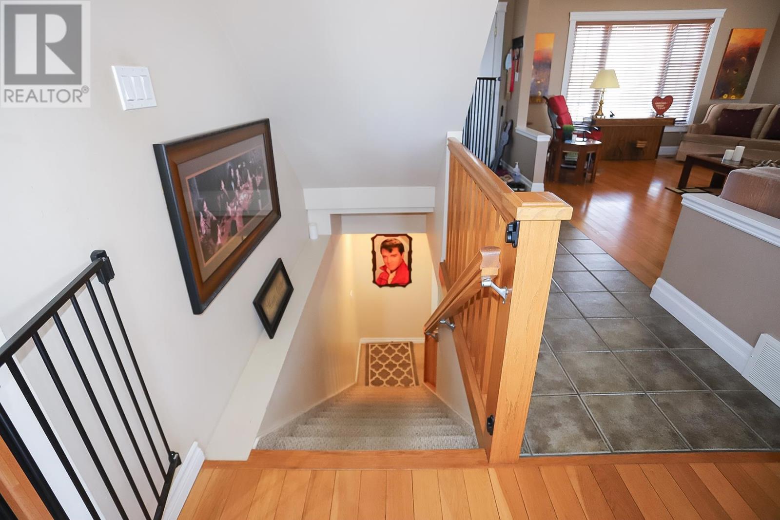 Photo 37 of 42 Cody Point Ct, Sault Ste Marie ON