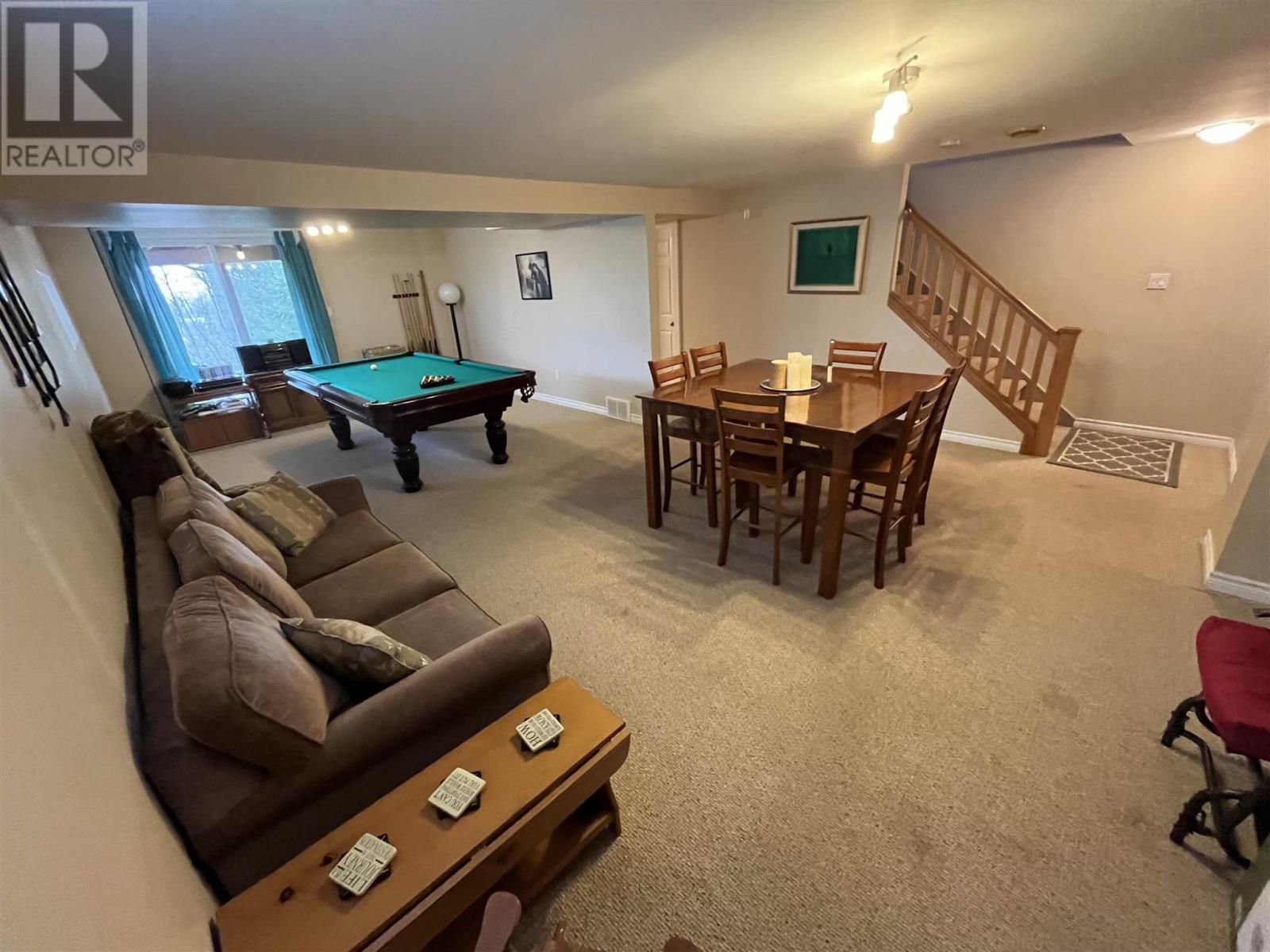 Photo 40 of 42 Cody Point Ct, Sault Ste Marie ON