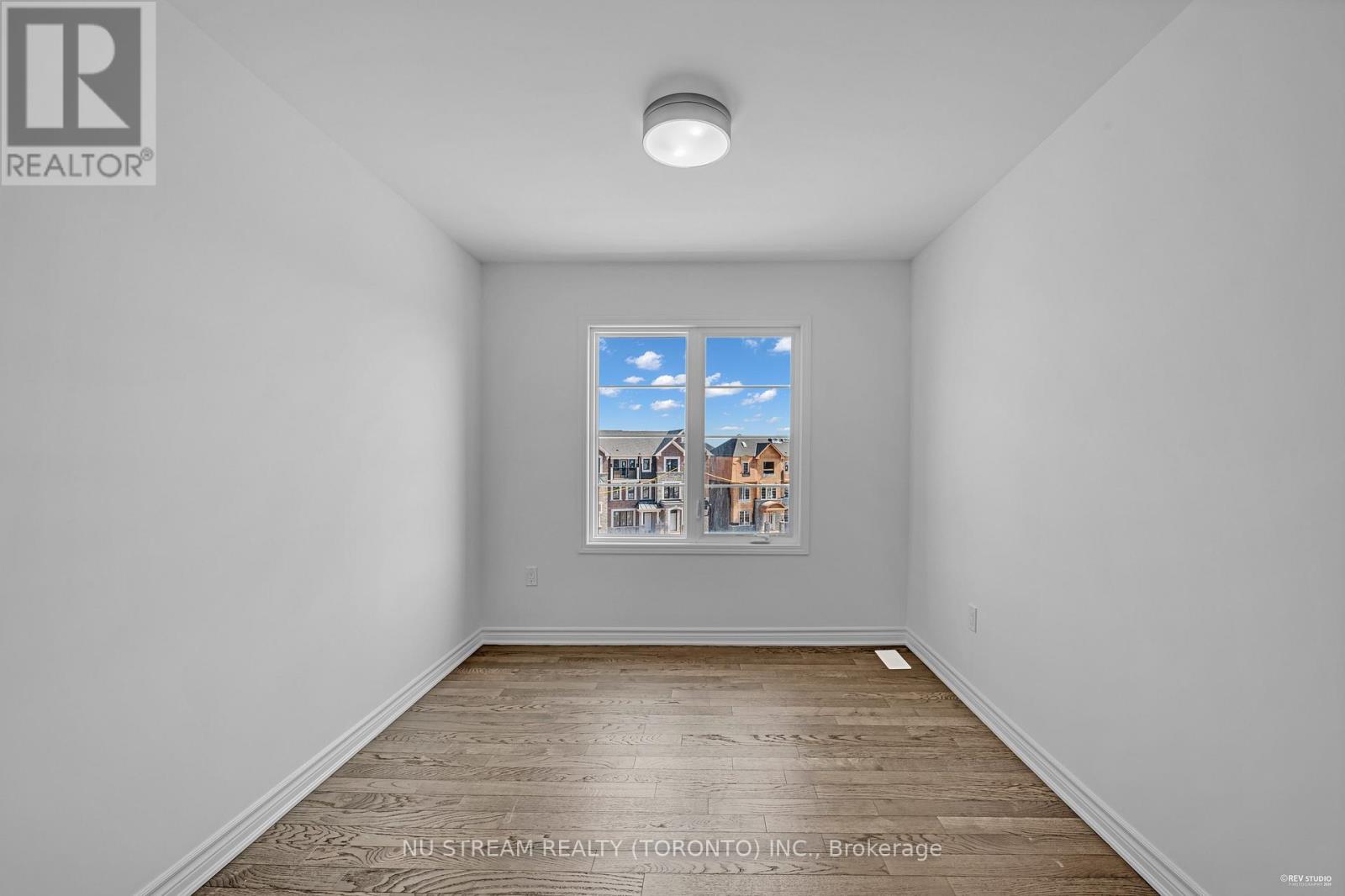 Photo 21 of 3034 Merrick Road, Oakville ON