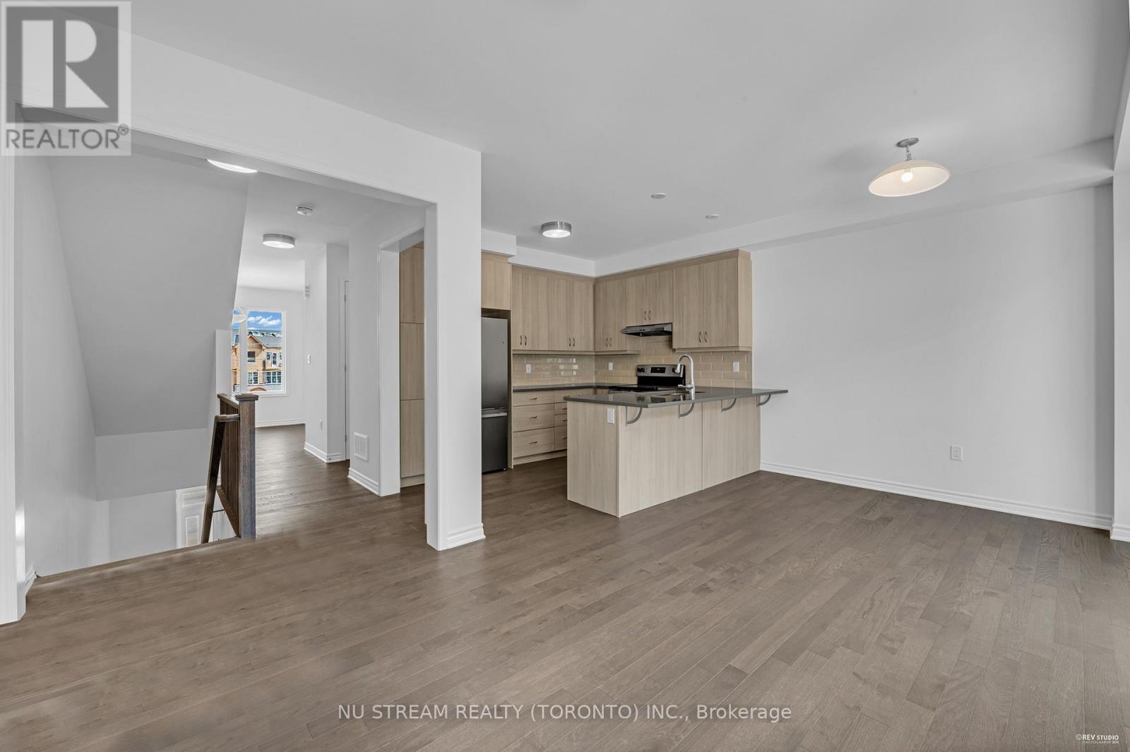 Photo 9 of 3034 Merrick Road, Oakville ON