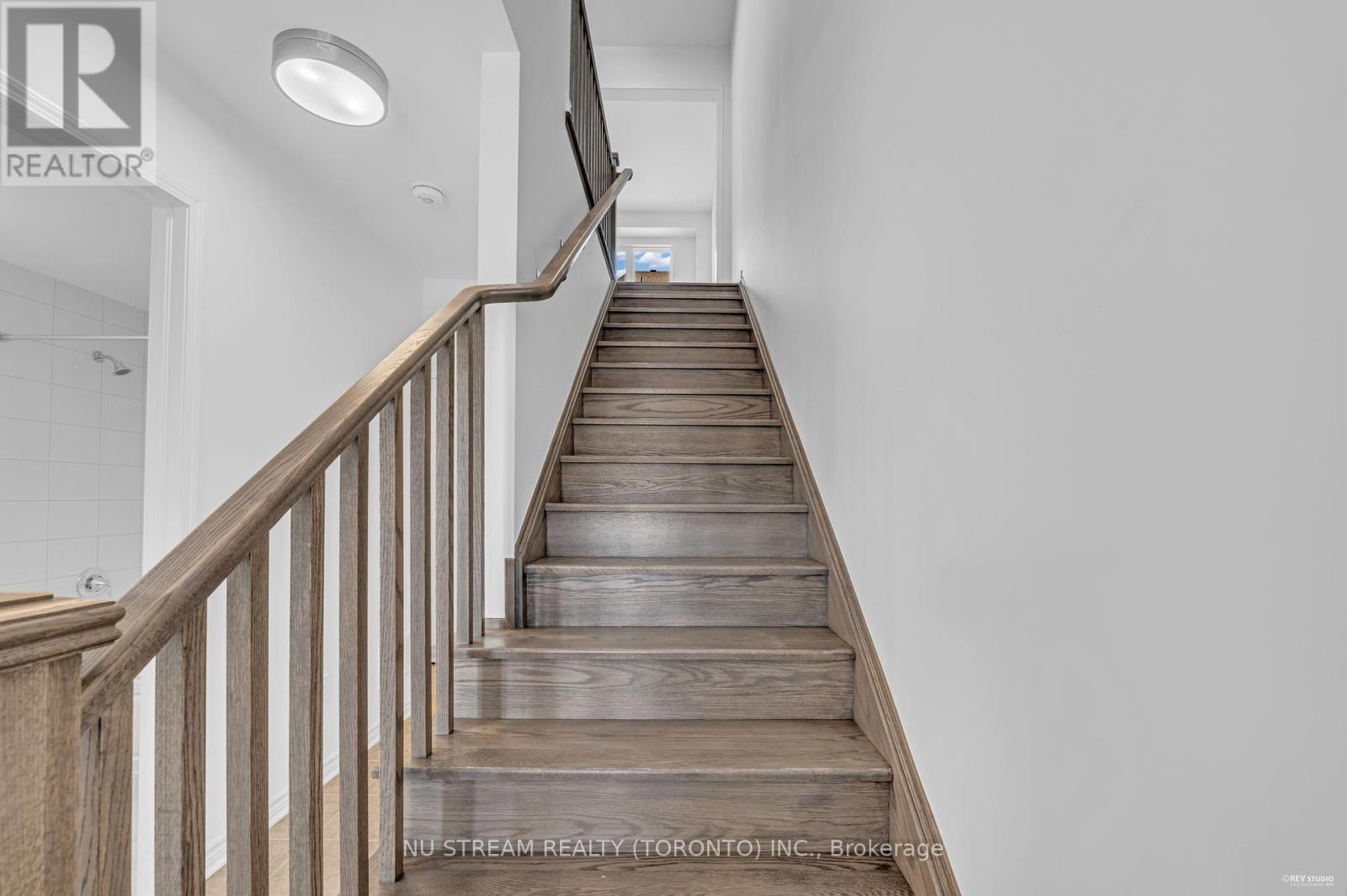 Photo 7 of 3034 Merrick Road, Oakville ON