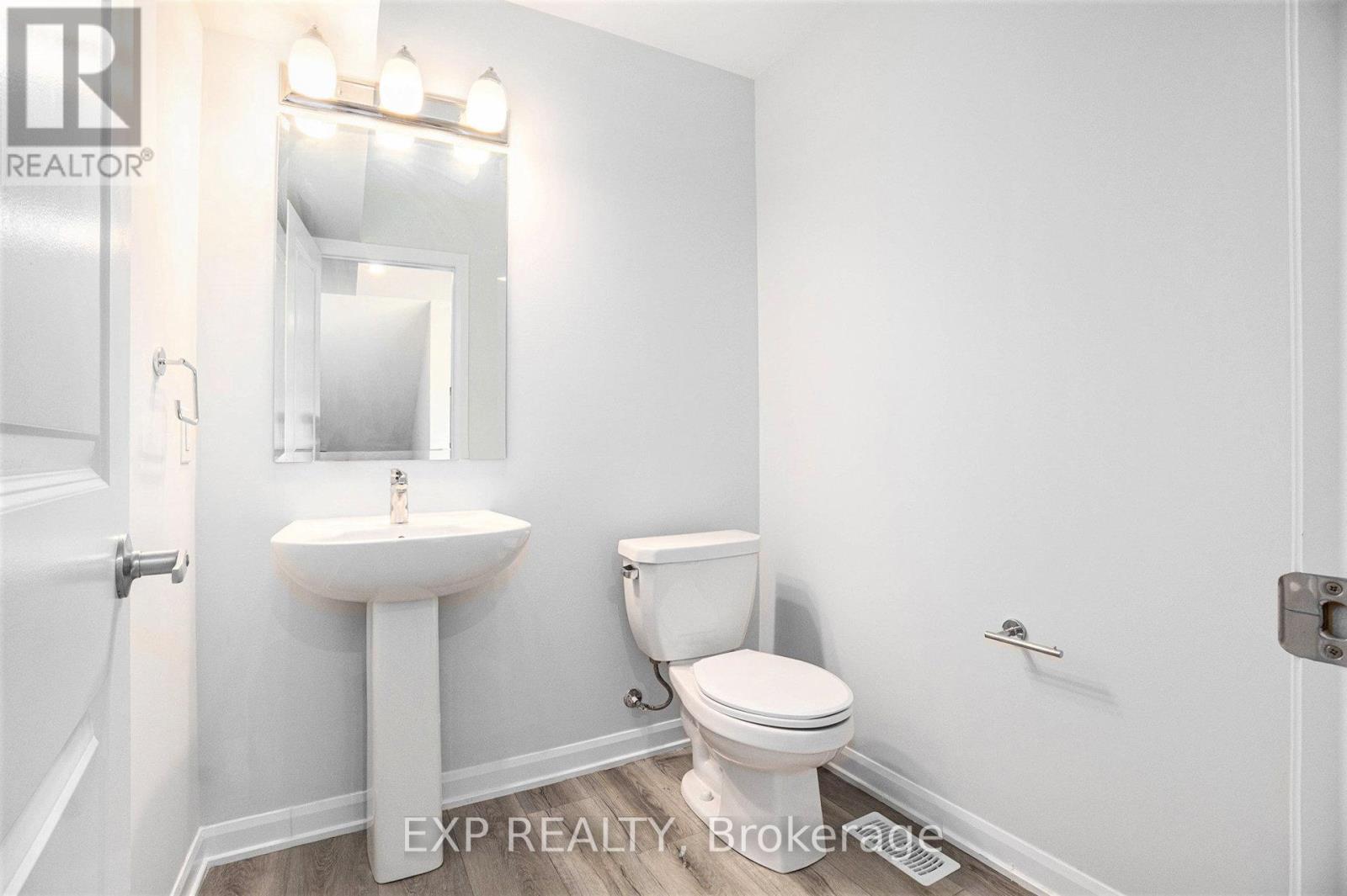 Photo 12 of 1523 Creekway Private, Ottawa ON