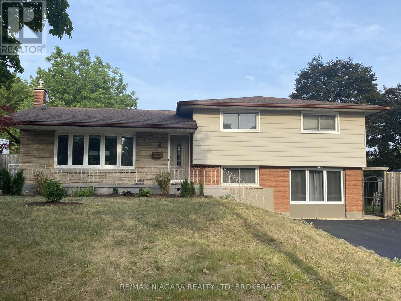 Photo 1 of 1 Braden Avenue, Welland ON