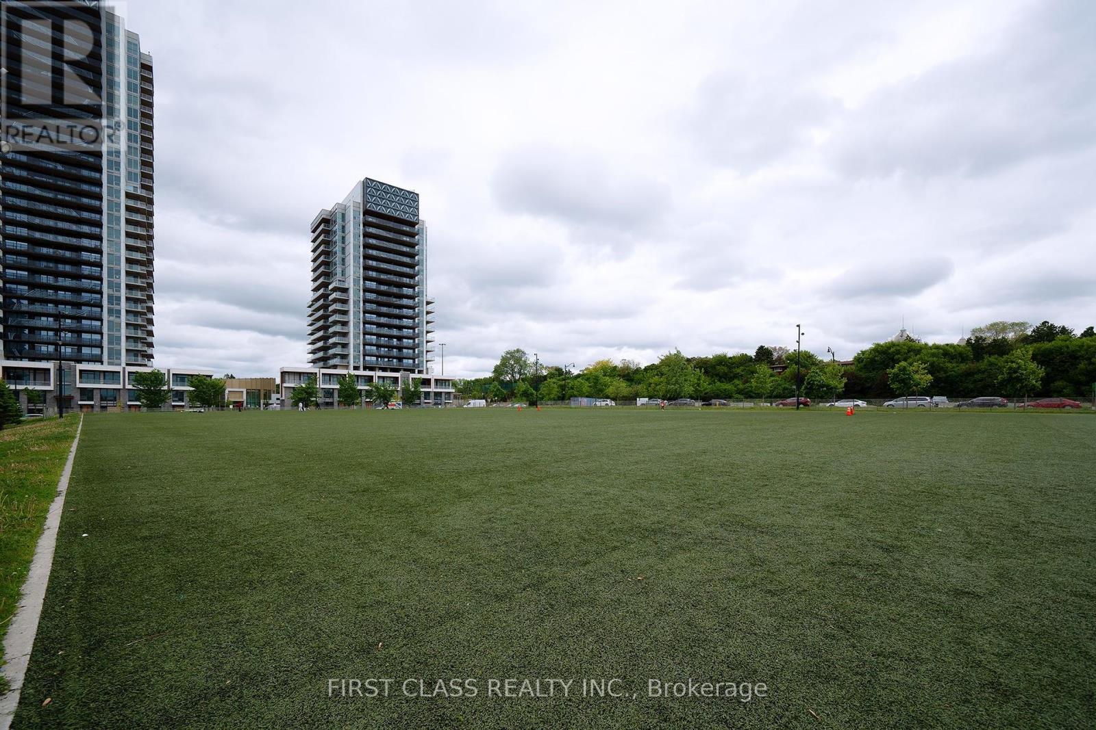 Photo 29 of 3603 117 Mcmahon Drive, Toronto ON