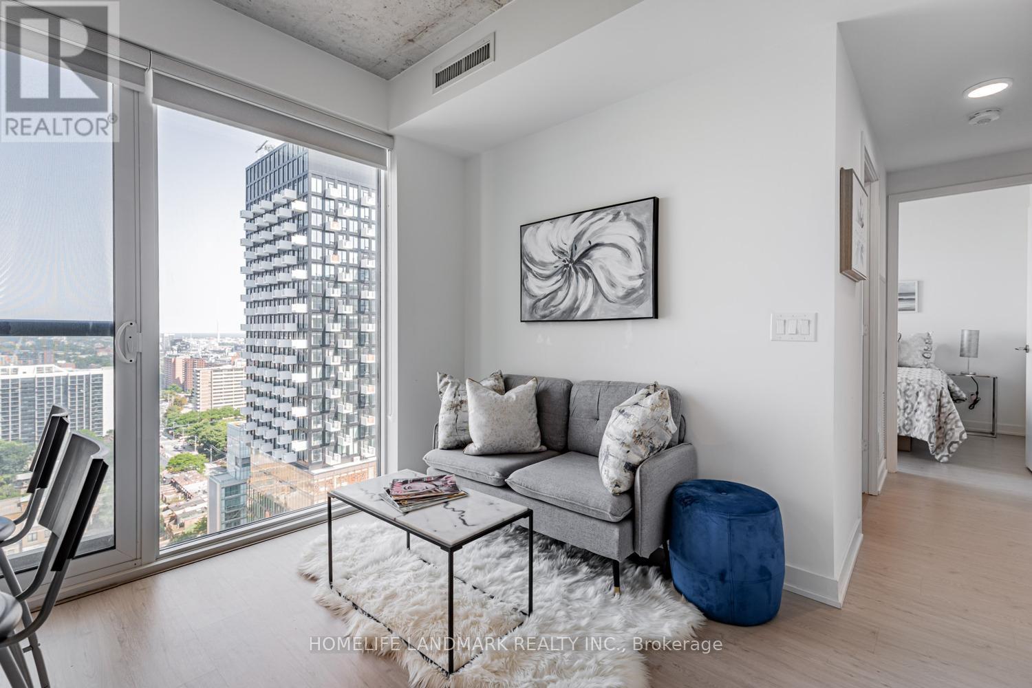 Photo 10 of 2501 65 Mutual Street, Toronto ON