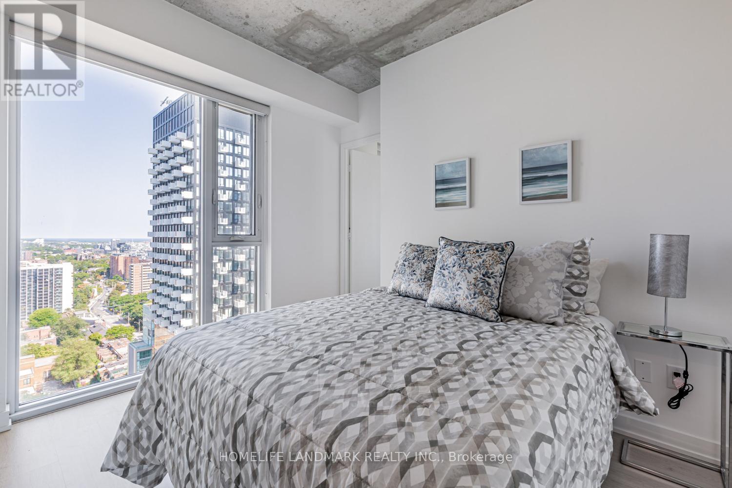 Photo 11 of 2501 65 Mutual Street, Toronto ON