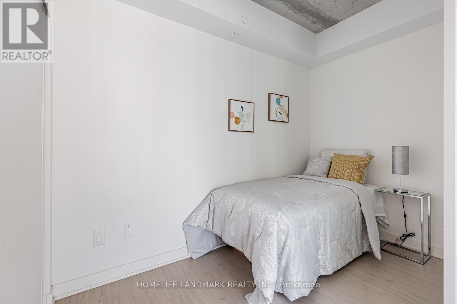 Photo 14 of 2501 65 Mutual Street, Toronto ON