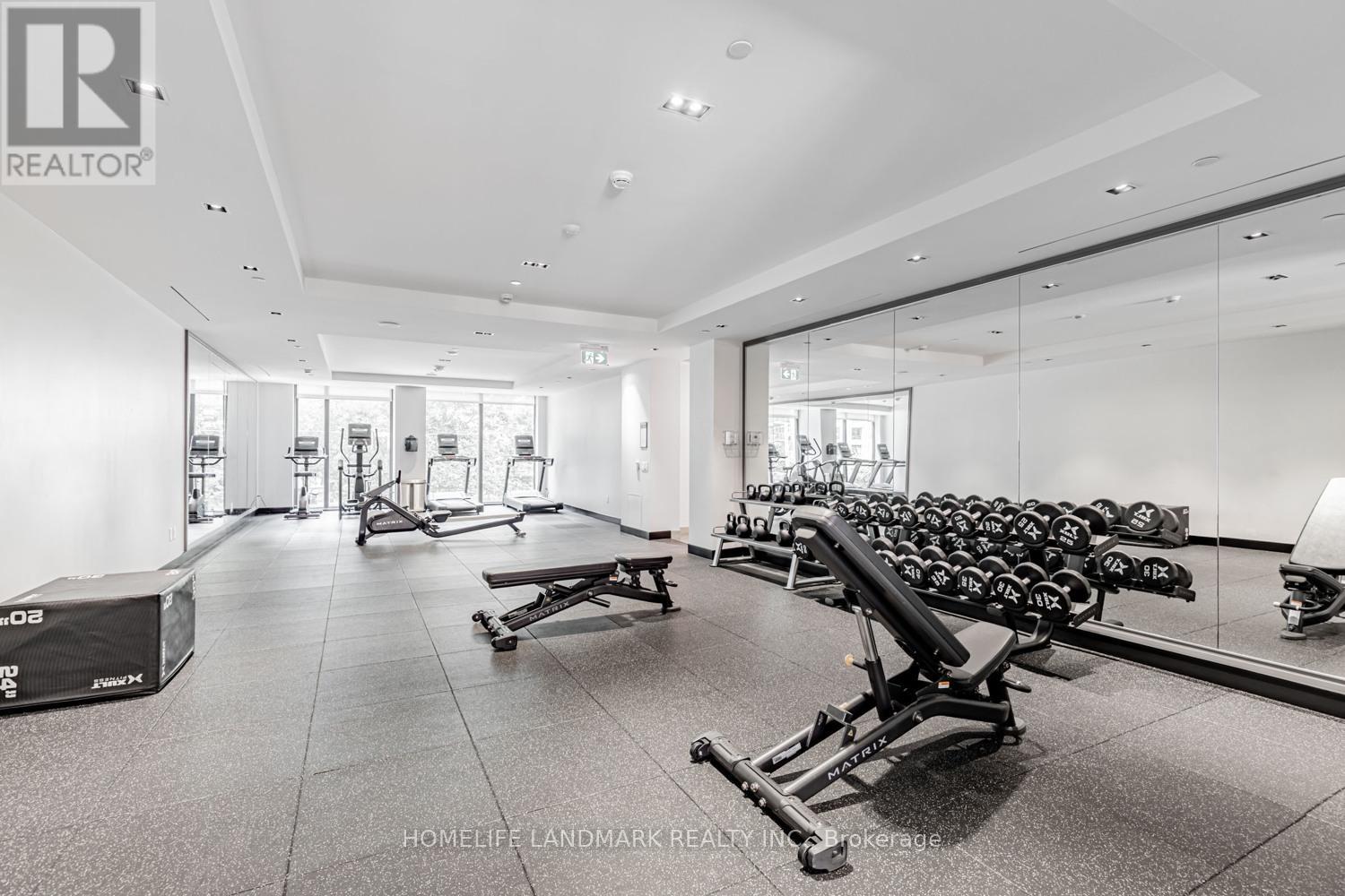 Photo 18 of 2501 65 Mutual Street, Toronto ON