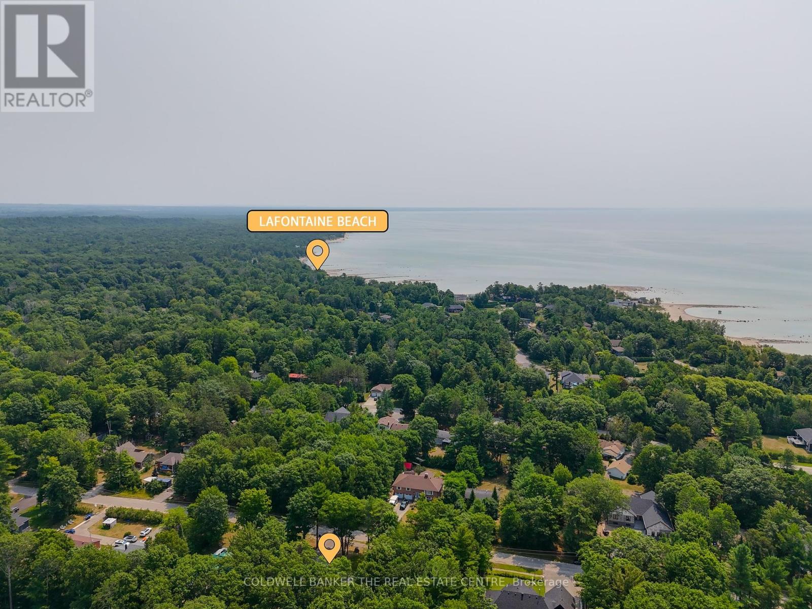 Photo 35 of 34 Oakwood Avenue, Tiny ON