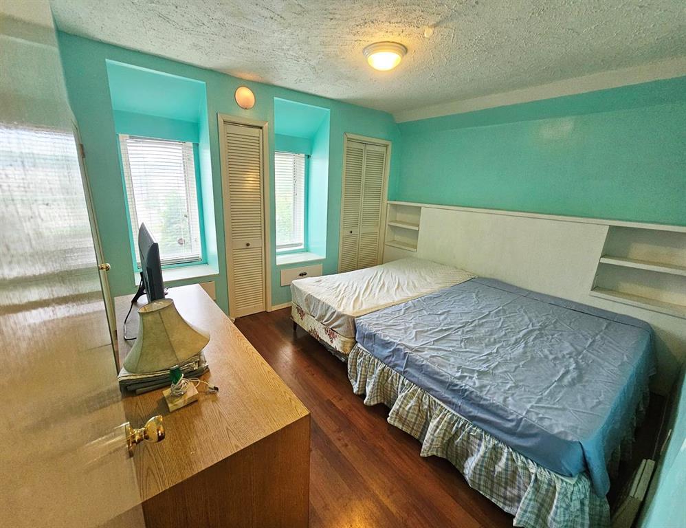 Photo 10 of 444 Salter Street, Winnipeg MB