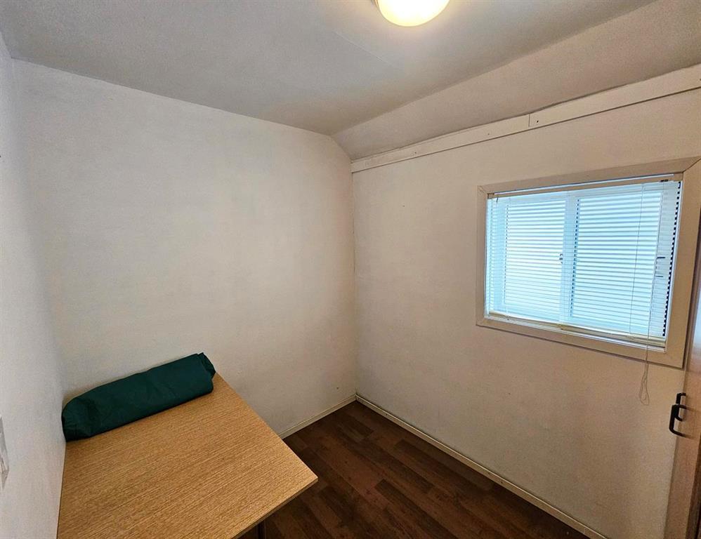 Photo 12 of 444 Salter Street, Winnipeg MB