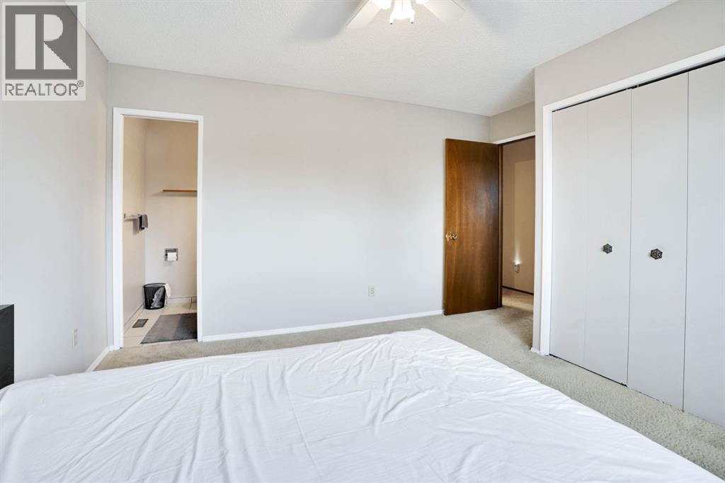 Single Family House 4 Level for Sale in  Coach Hill Road SW Coach Hill Calgary 