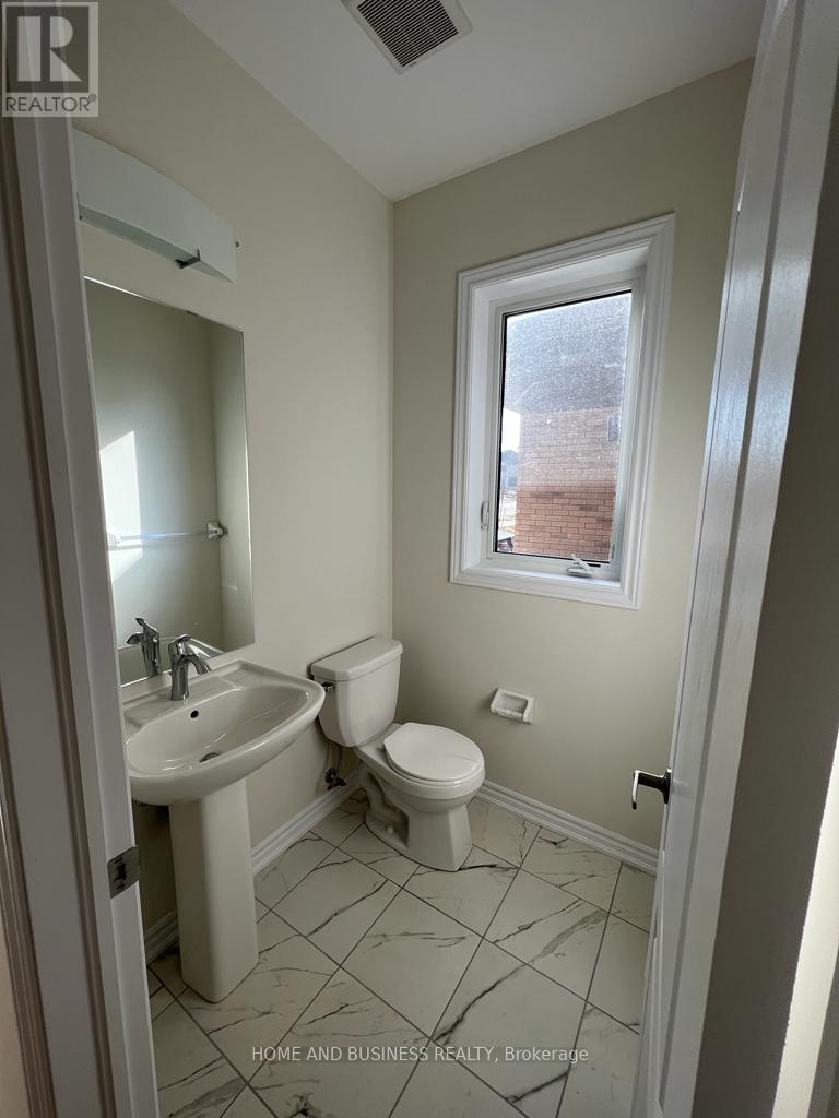 Photo 40 of 16 Amos Avenue, Brantford ON