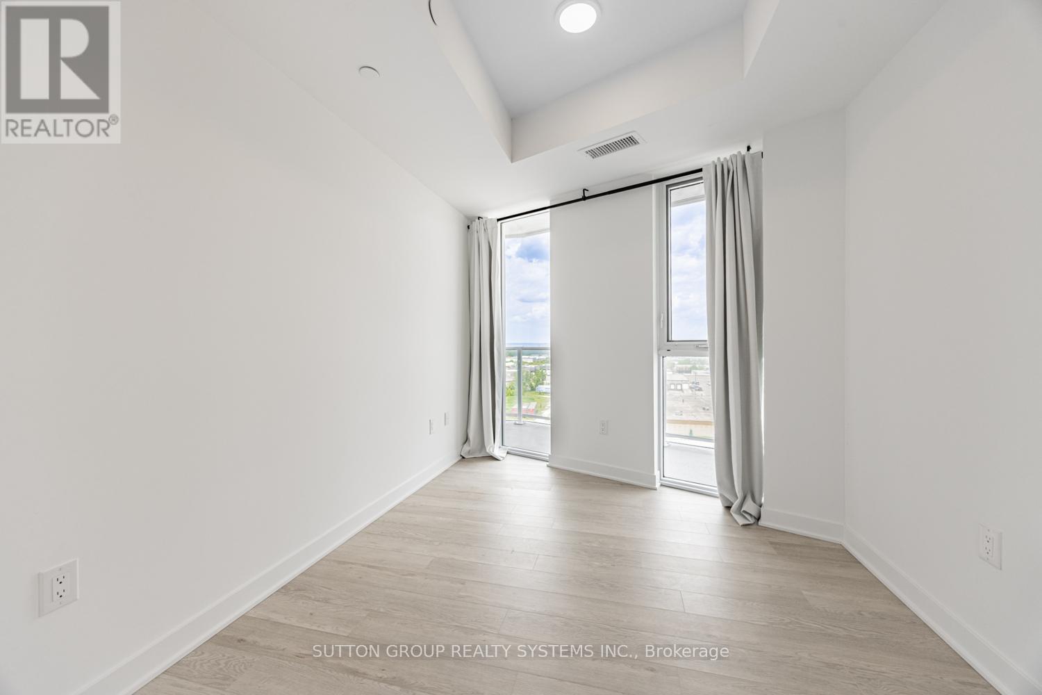Photo 19 of 916 2782 Barton Street E, Hamilton ON
