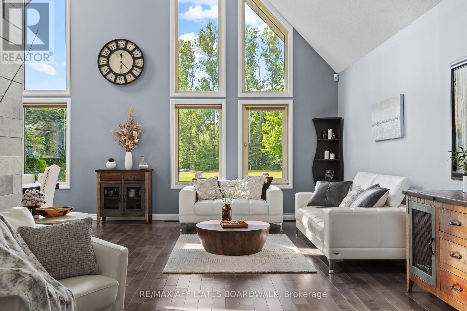 Photo 10 of 1700 Lakeshore Drive, Ottawa ON