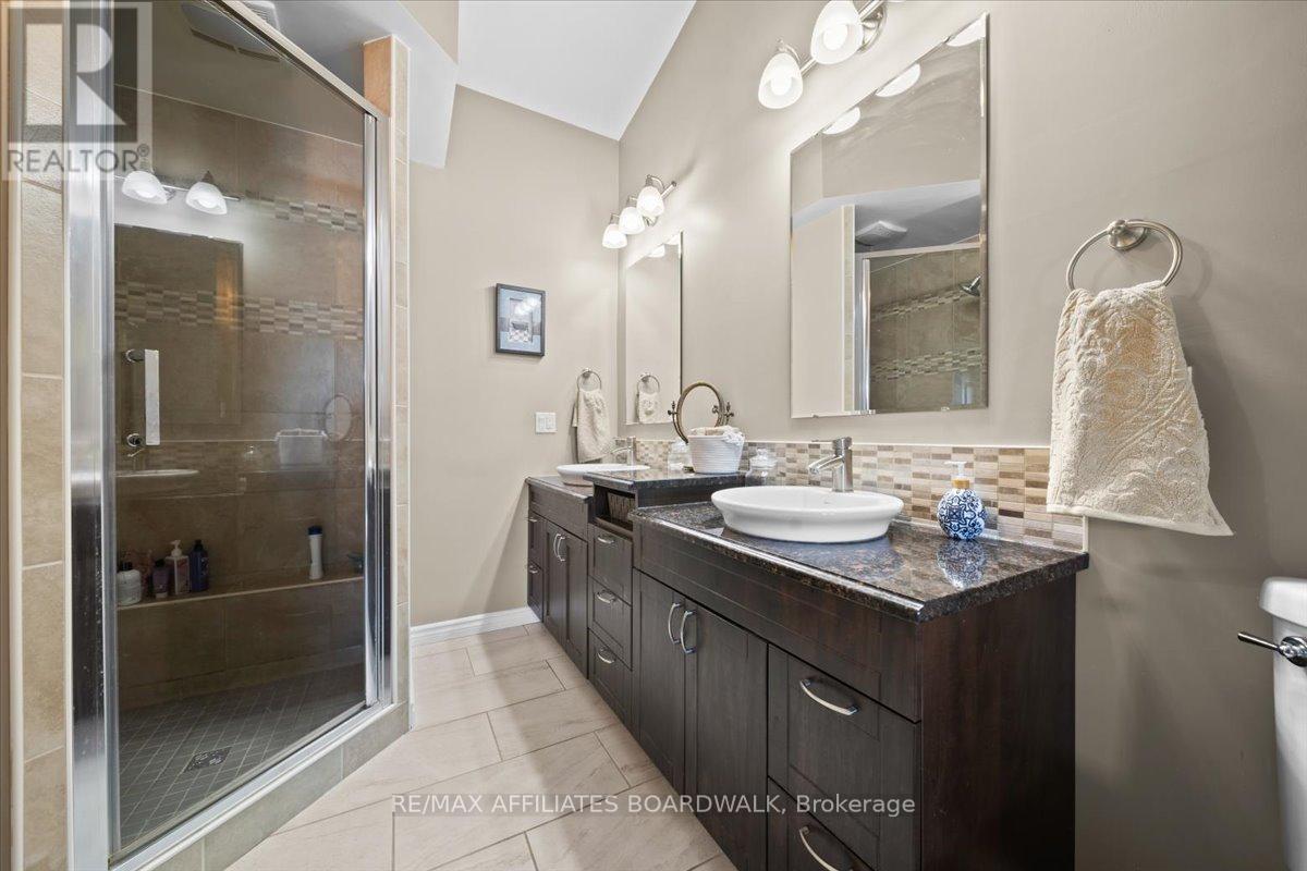 Photo 28 of 1700 Lakeshore Drive, Ottawa ON