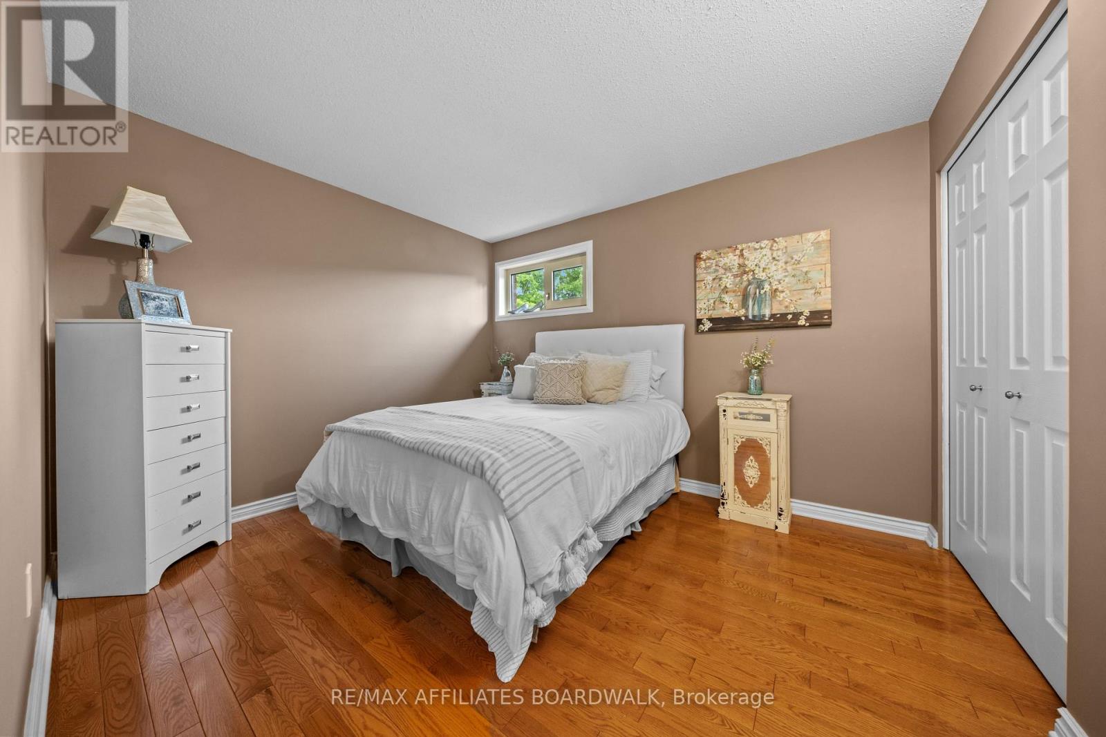 Photo 29 of 1700 Lakeshore Drive, Ottawa ON