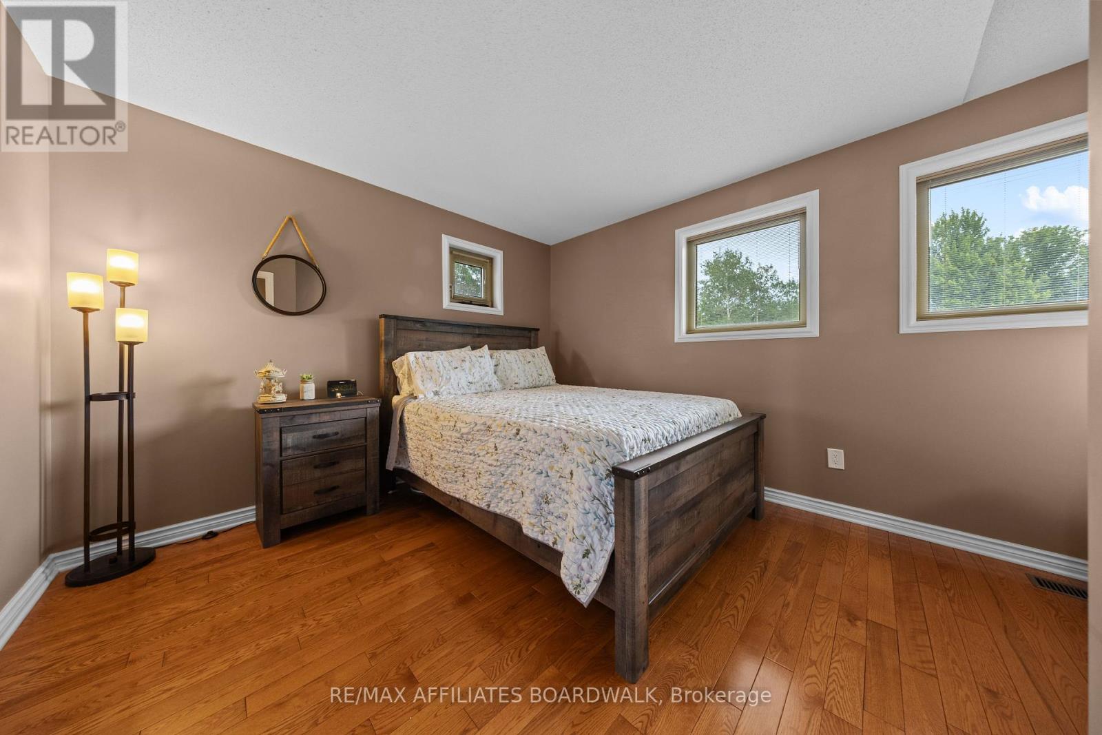 Photo 30 of 1700 Lakeshore Drive, Ottawa ON