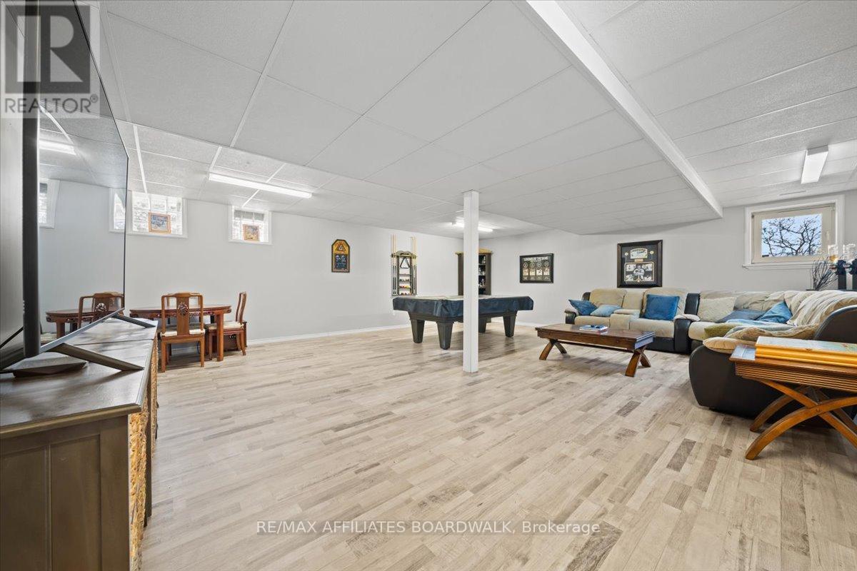 Photo 32 of 1700 Lakeshore Drive, Ottawa ON