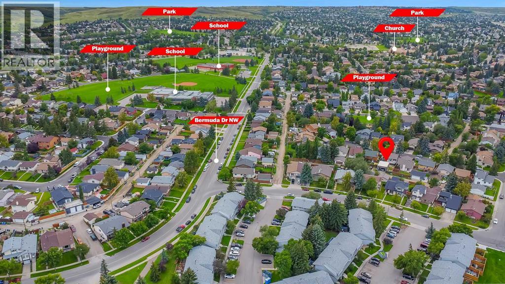 Single Family House Bi-level for Sale in  Bernard Place NW Beddington Heights Calgary 