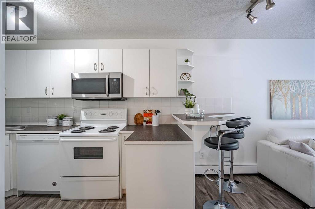 Photo 16 of 104 638 Meredith Road Ne, Calgary AB