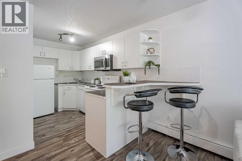 Photo 14 of 104 638 Meredith Road Ne, Calgary AB