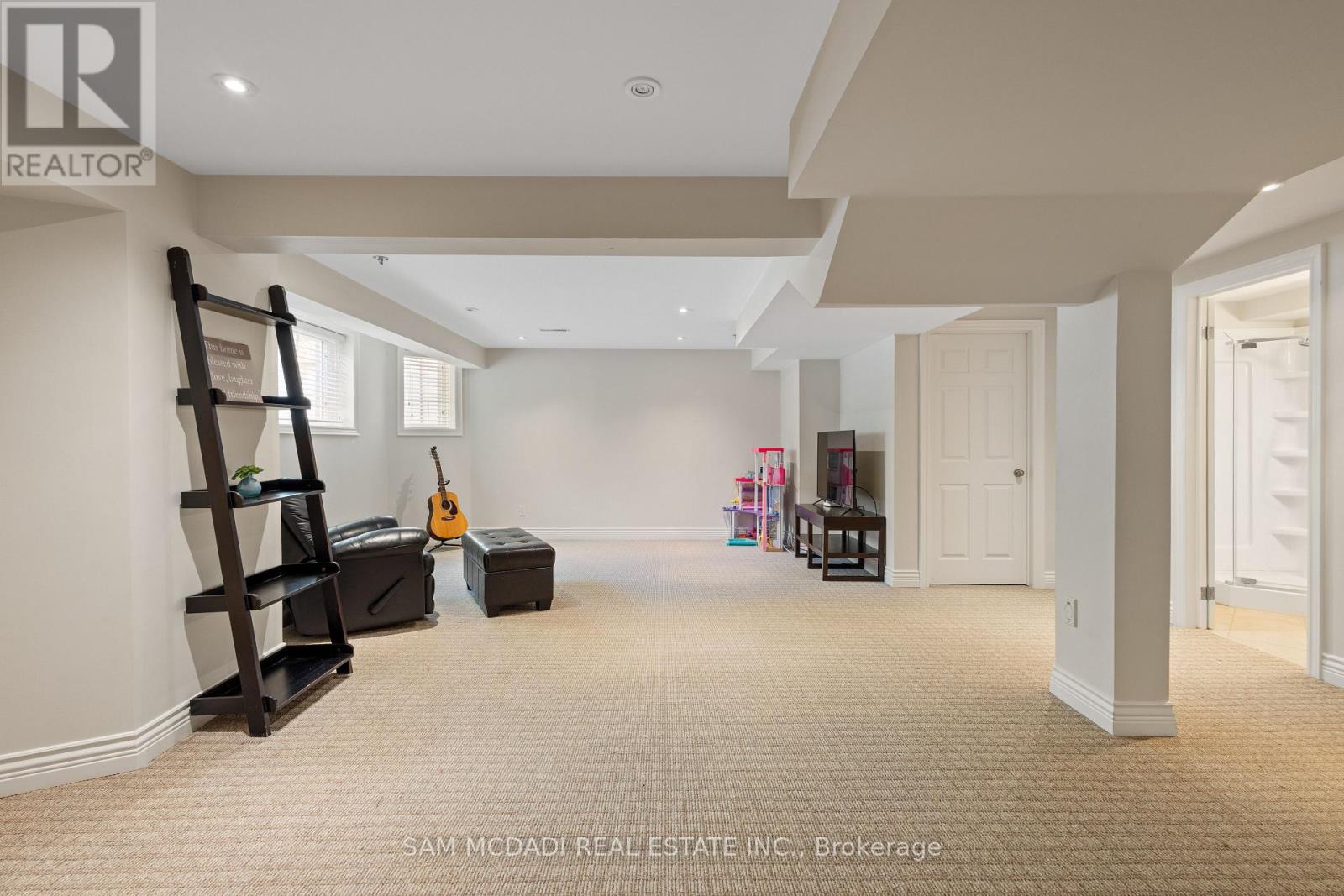 Photo 39 of 4173 Kane Crescent, Burlington ON