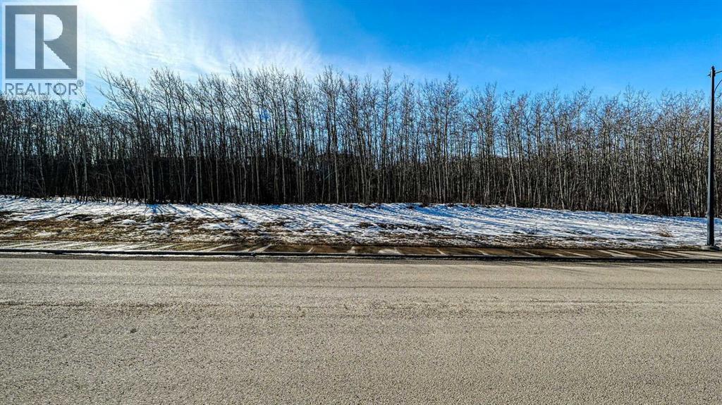 Photo 24 of 122 15 Aspenmont Heights Sw, Calgary AB