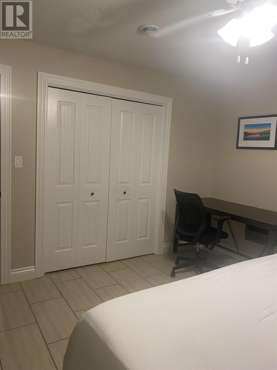 #44 105 SCHOOLHOUSE LANE - 14