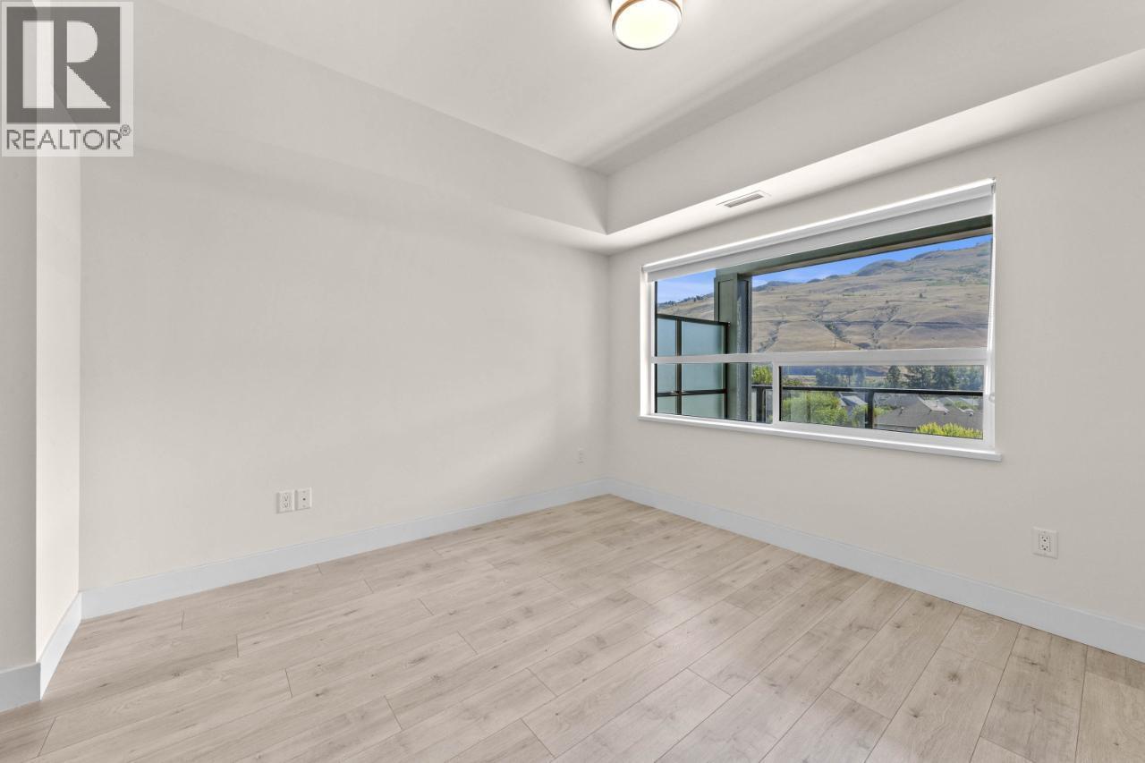 #206 651 DUNES DRIVE - 20