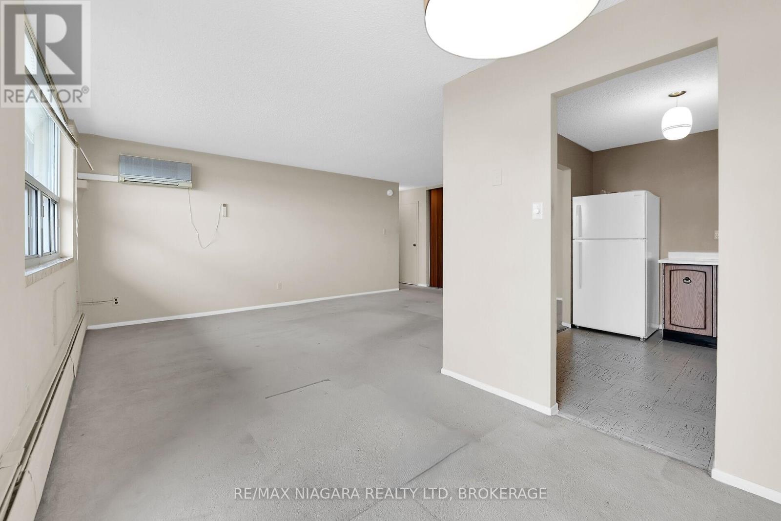 Photo 10 of 1003 365 Geneva Street, St Catharines ON
