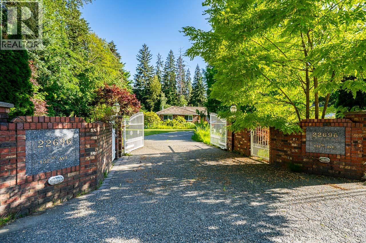 Photo 12 of 22696 132 Avenue, Maple Ridge BC