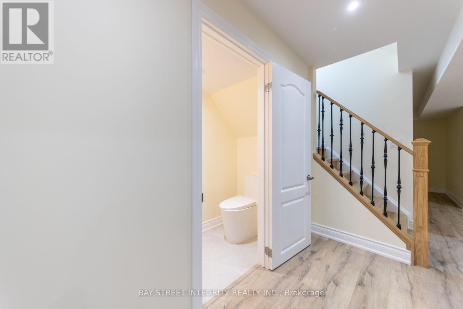 Photo 9 of 82 Oswell Drive, Ajax ON