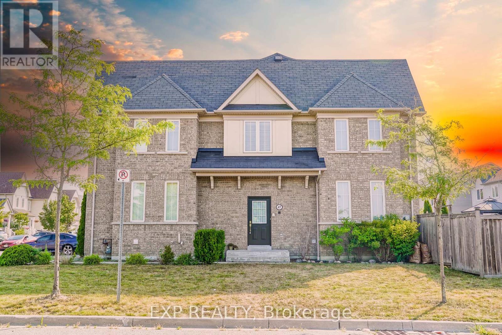 Photo 36 of 47 Westray Crescent, Ajax ON