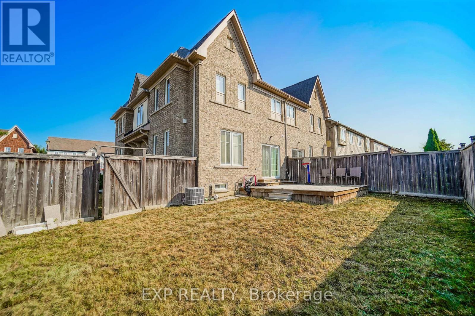 Photo 23 of 47 Westray Crescent, Ajax ON