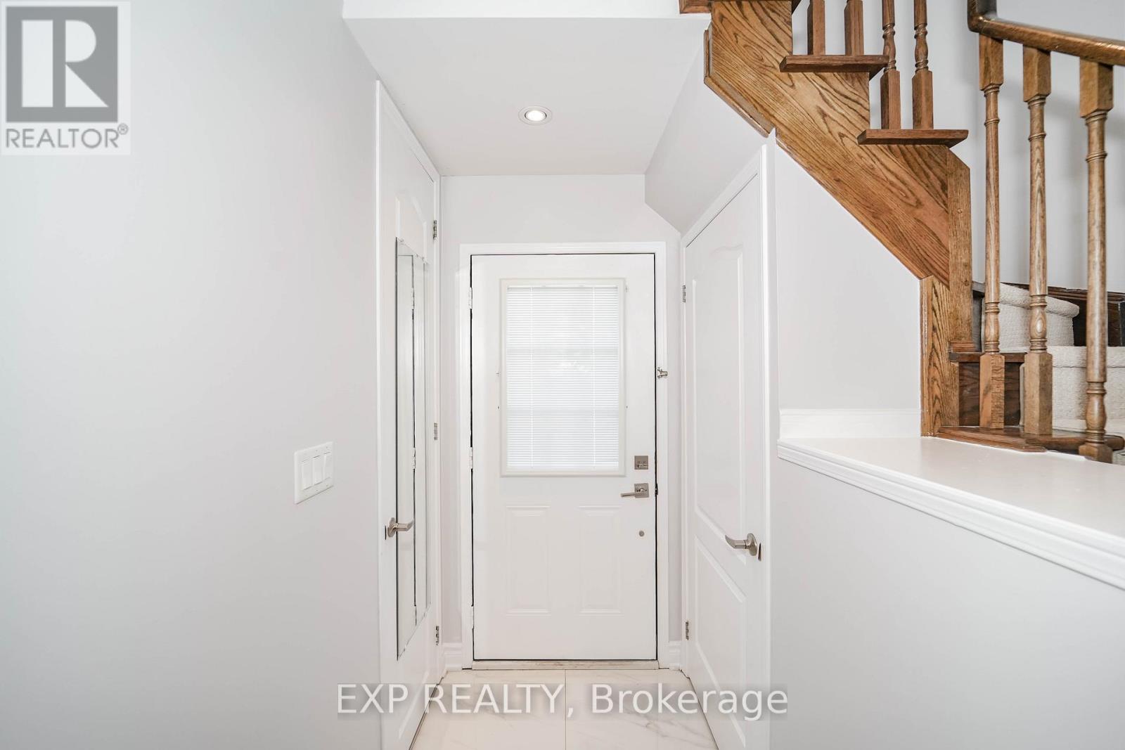 Photo 40 of 47 Westray Crescent, Ajax ON