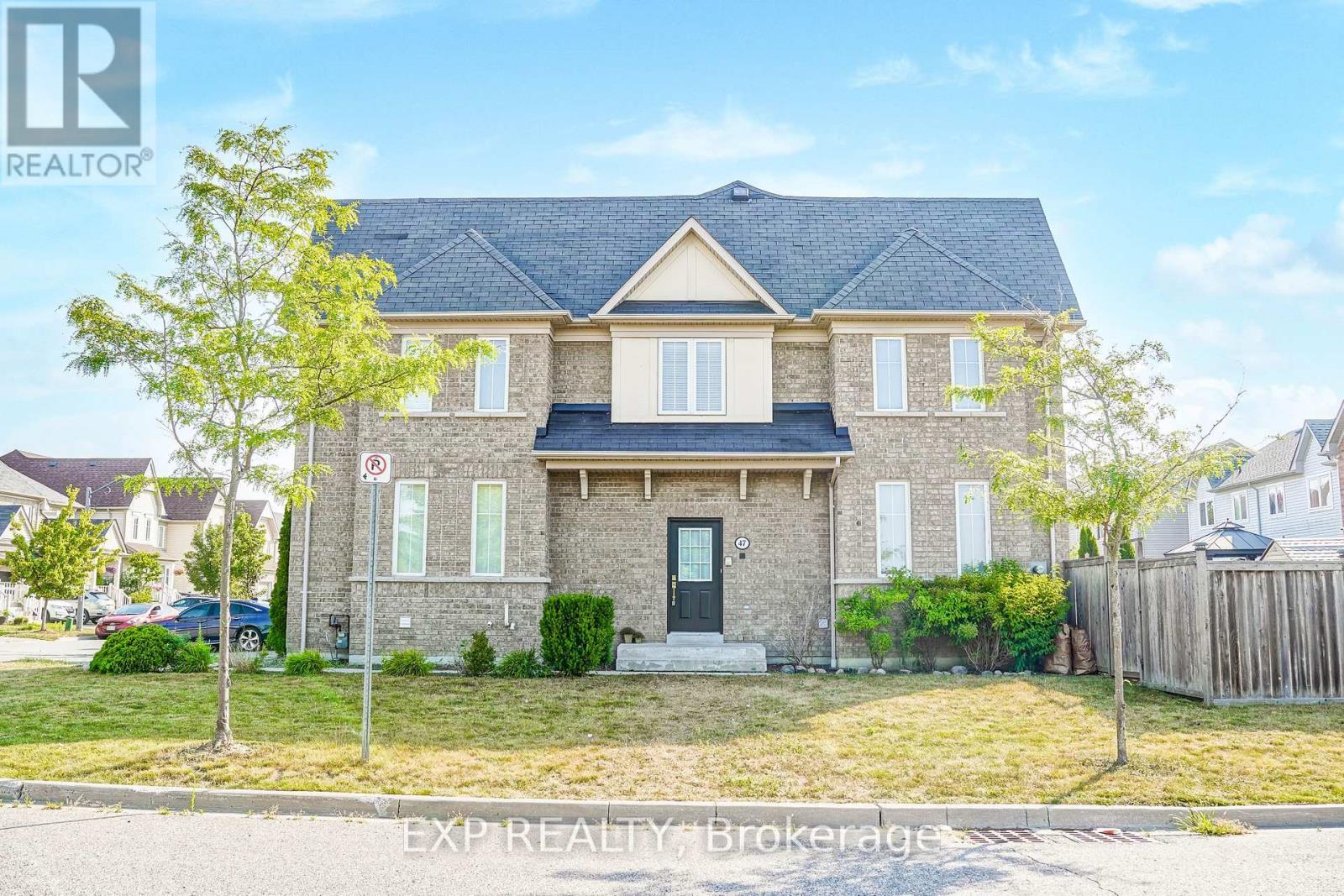 Photo 35 of 47 Westray Crescent, Ajax ON