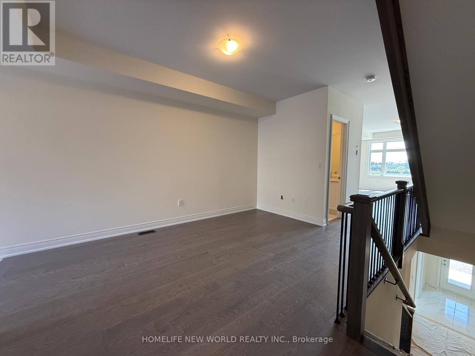Photo 17 of 181 Berczy Grn Drive, Markham ON