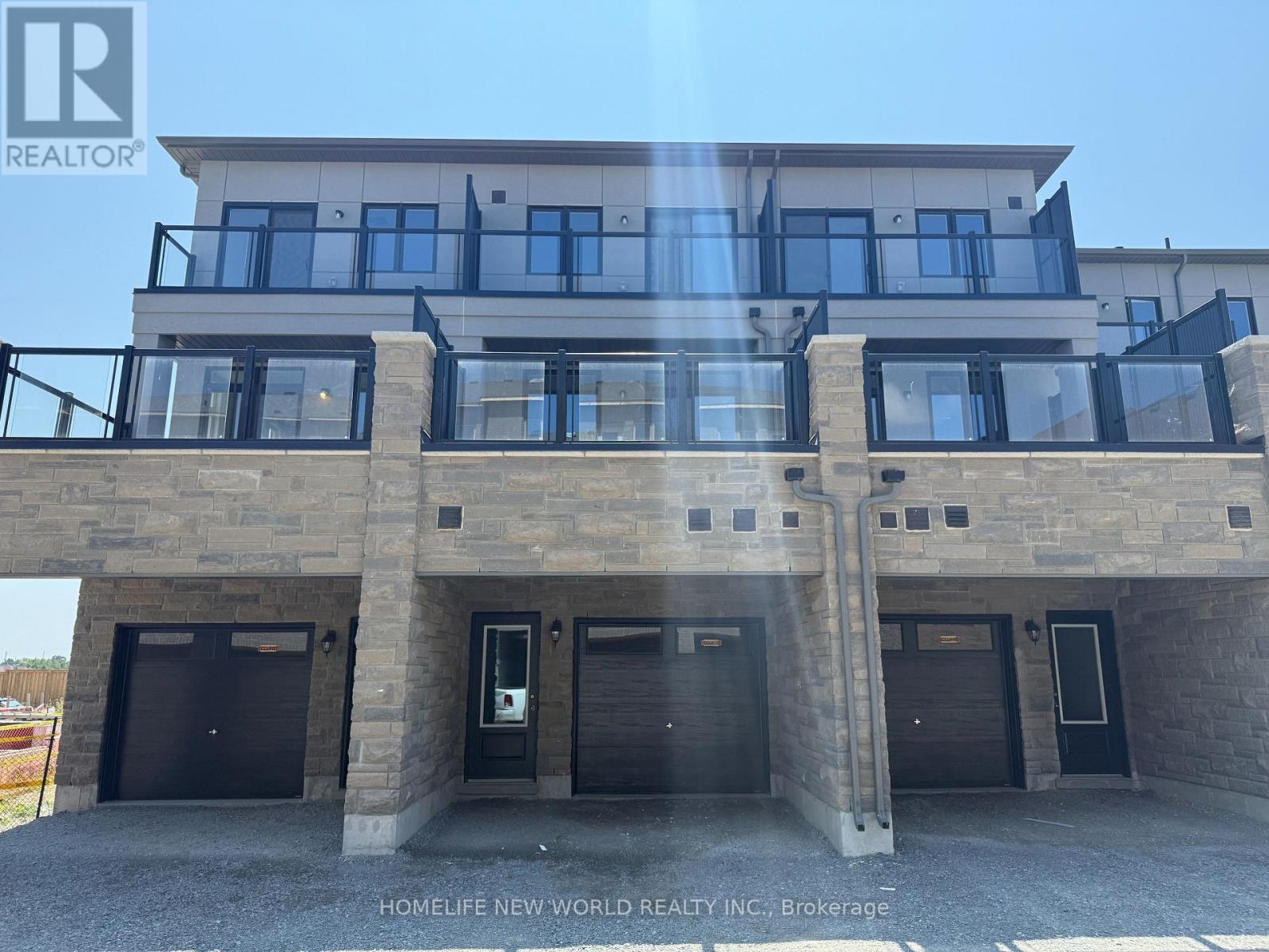 Photo 38 of 181 Berczy Grn Drive, Markham ON