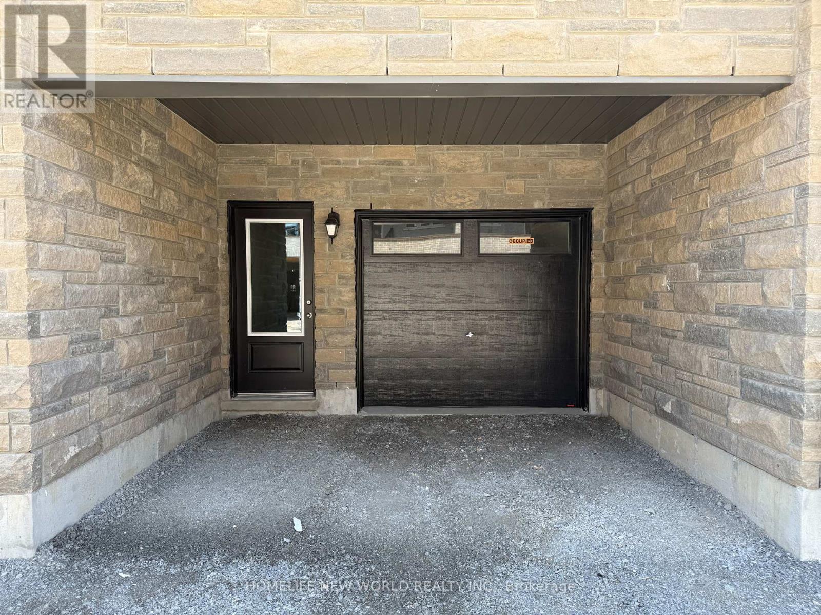 Photo 22 of 181 Berczy Grn Drive, Markham ON