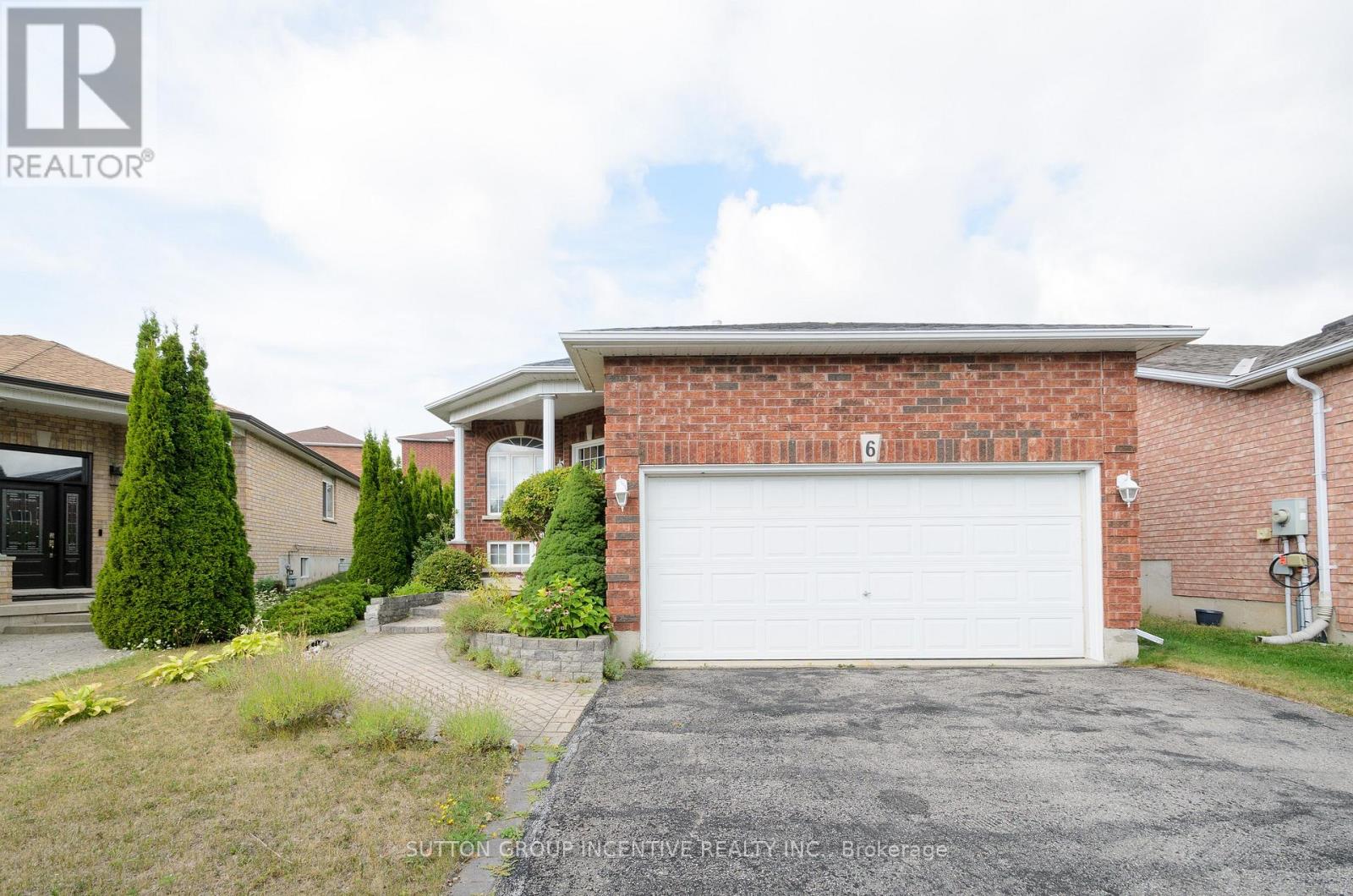 Photo 1 of 6 Brown Wood Drive, Barrie ON