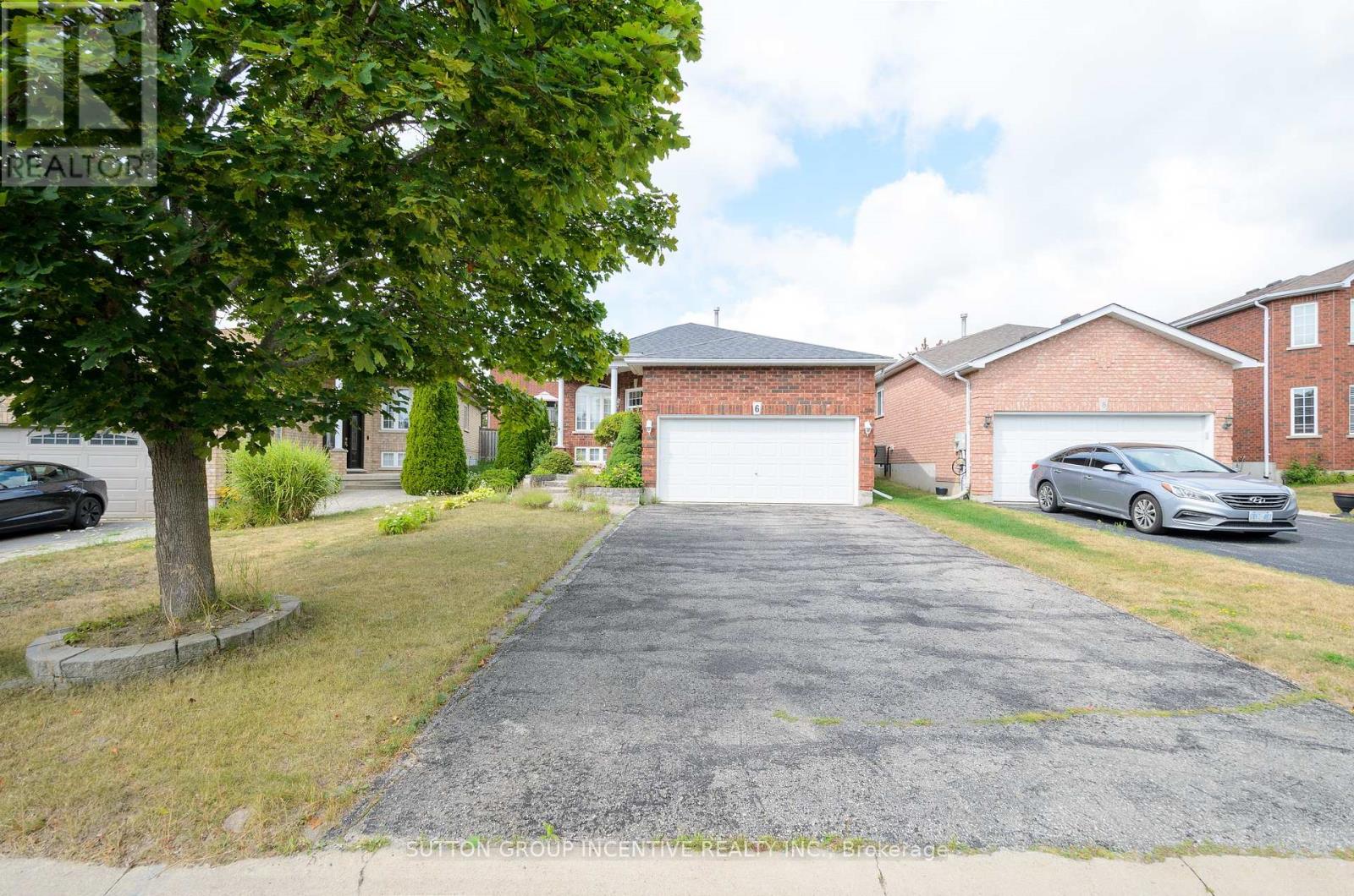 Photo 21 of 6 Brown Wood Drive, Barrie ON