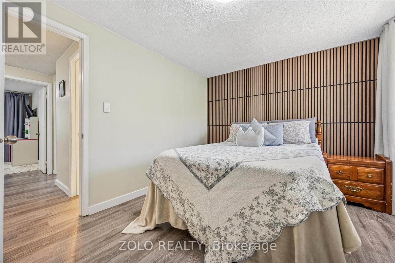 Photo 13 of 13 203 Fairway Rd N Road, Kitchener ON