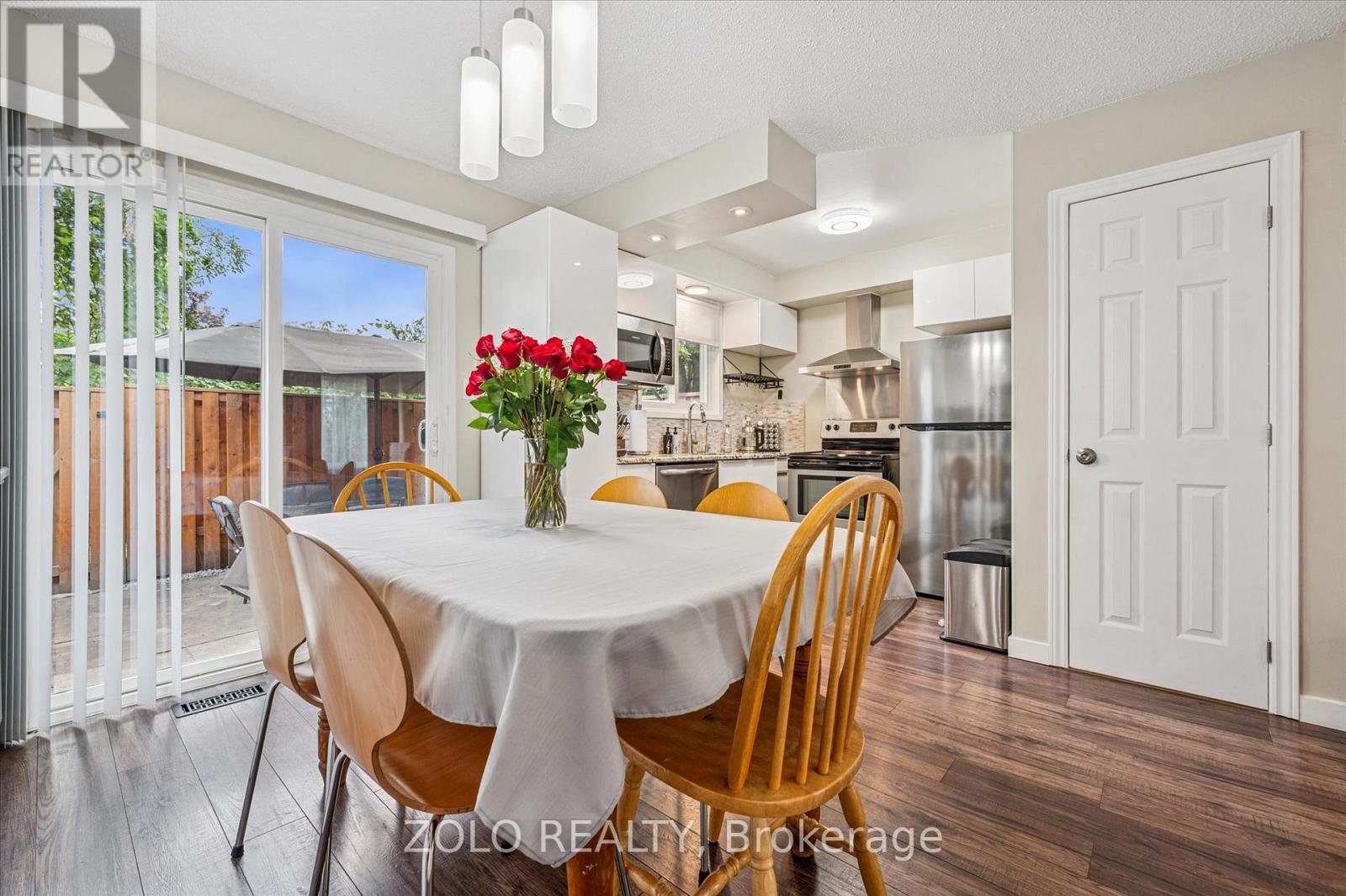 Photo 6 of 13 203 Fairway Rd N Road, Kitchener ON