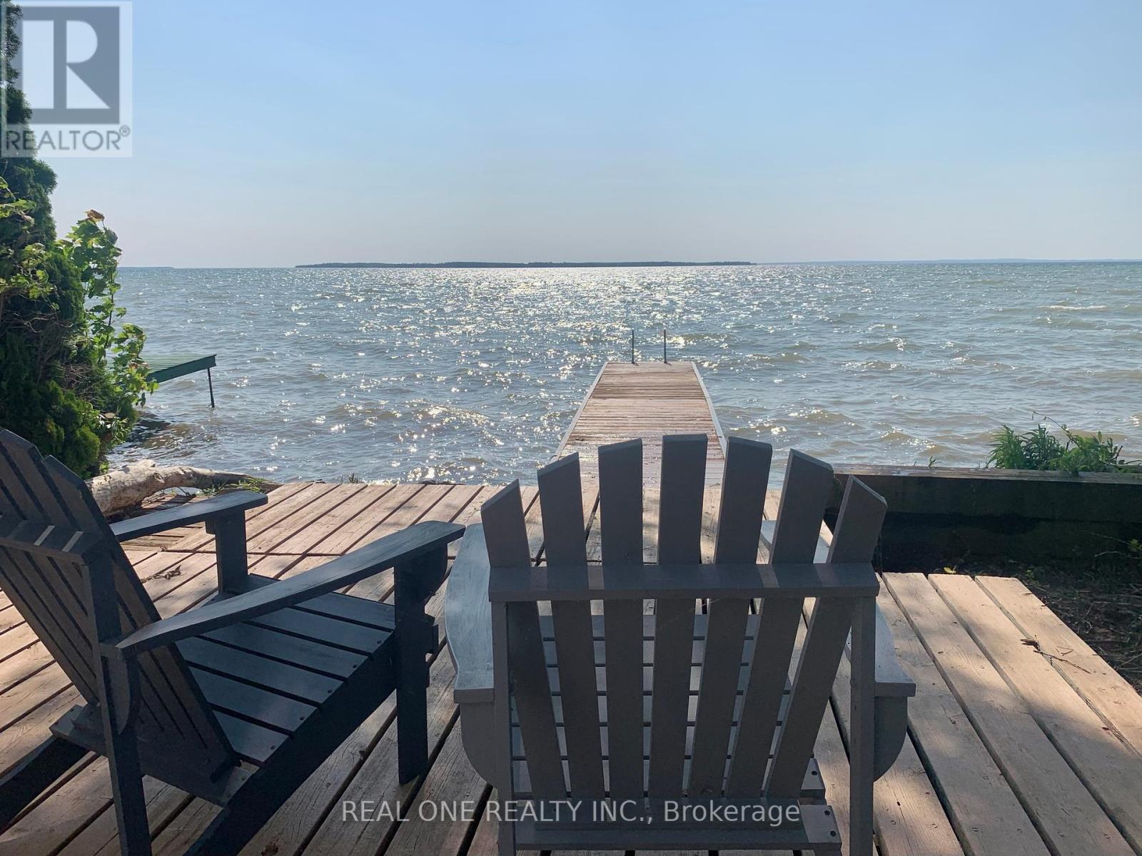 Photo 10 of 88 Alsops Beach Road, Brock ON