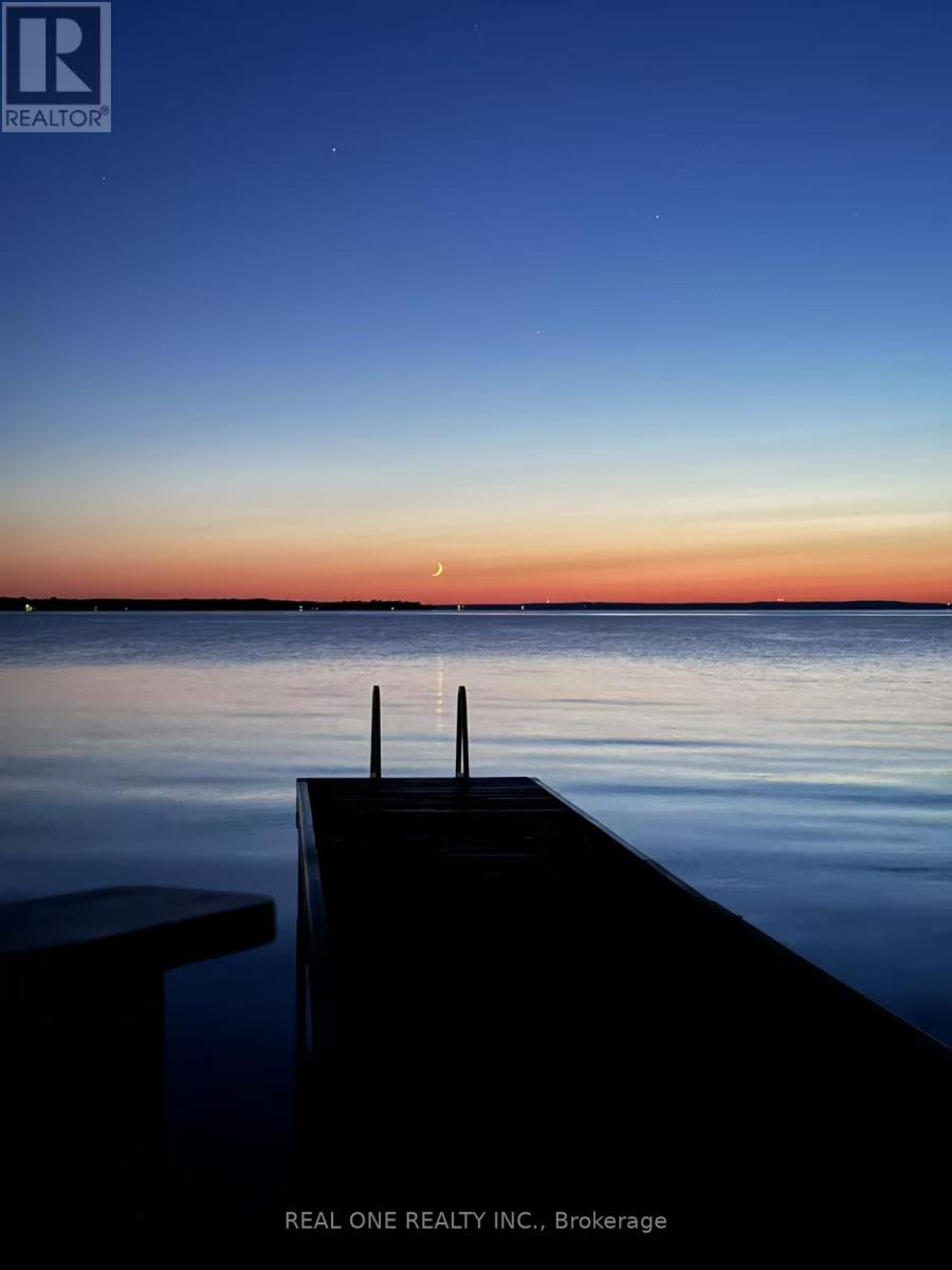 Photo 4 of 88 Alsops Beach Road, Brock ON