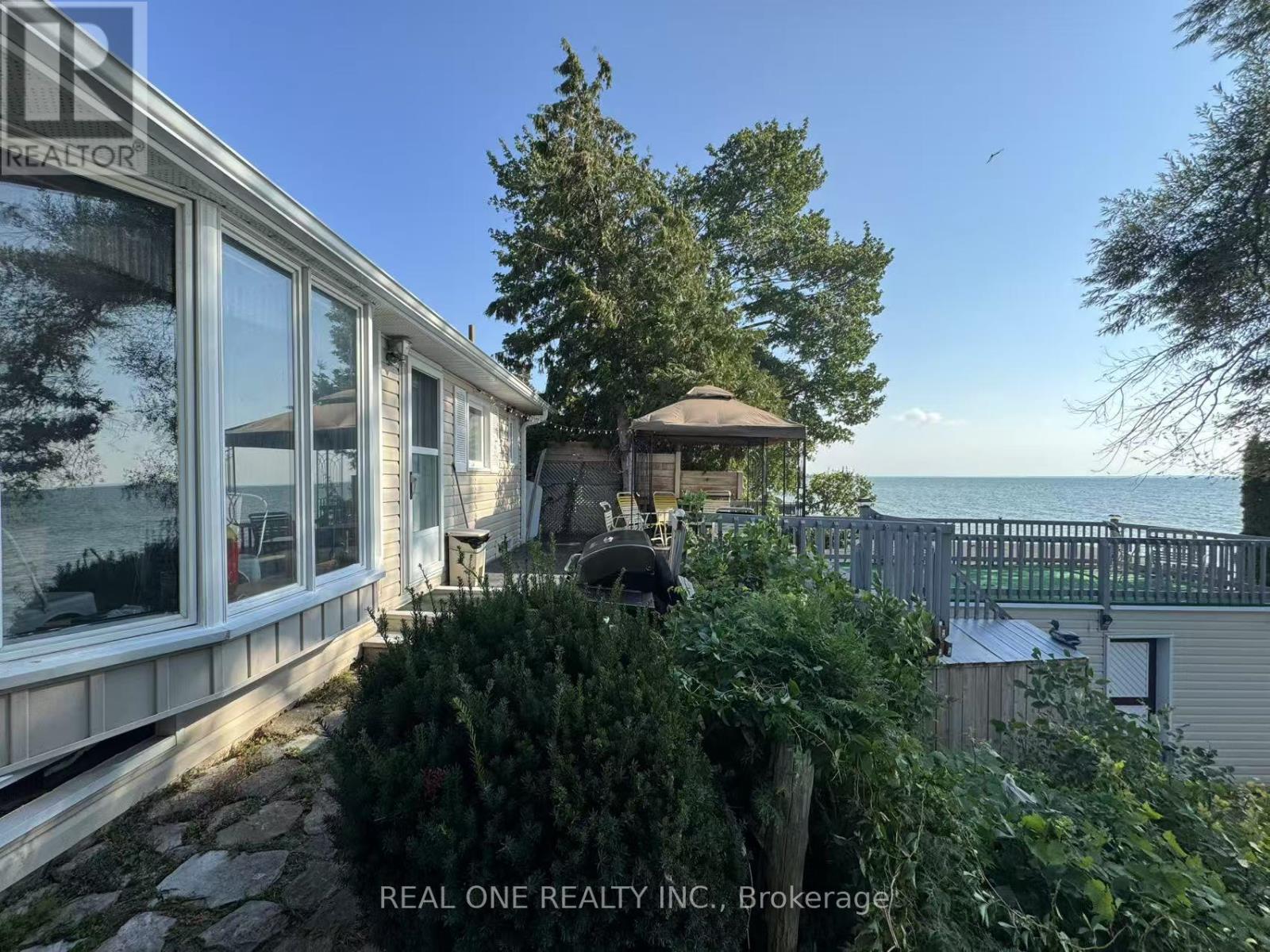 Photo 19 of 88 Alsops Beach Road, Brock ON
