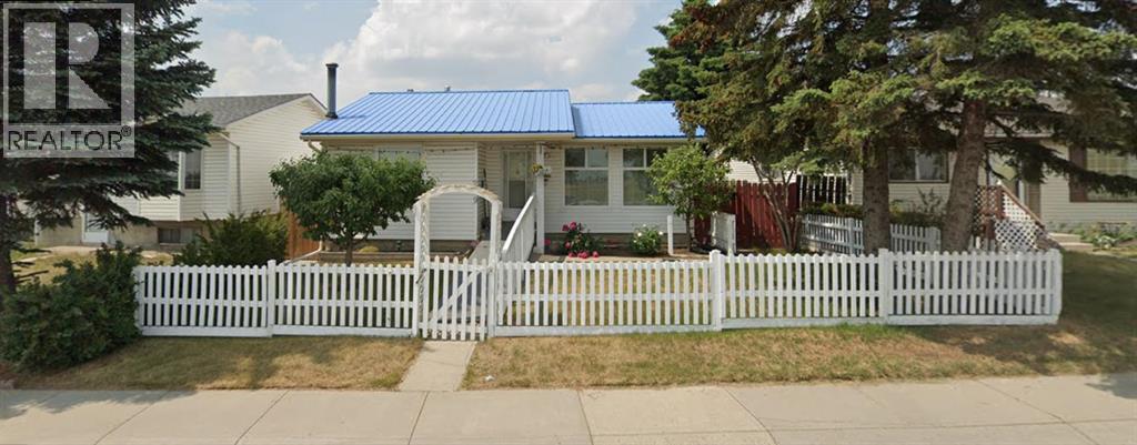 219 Falwood Way NE, Calgary, Alberta
