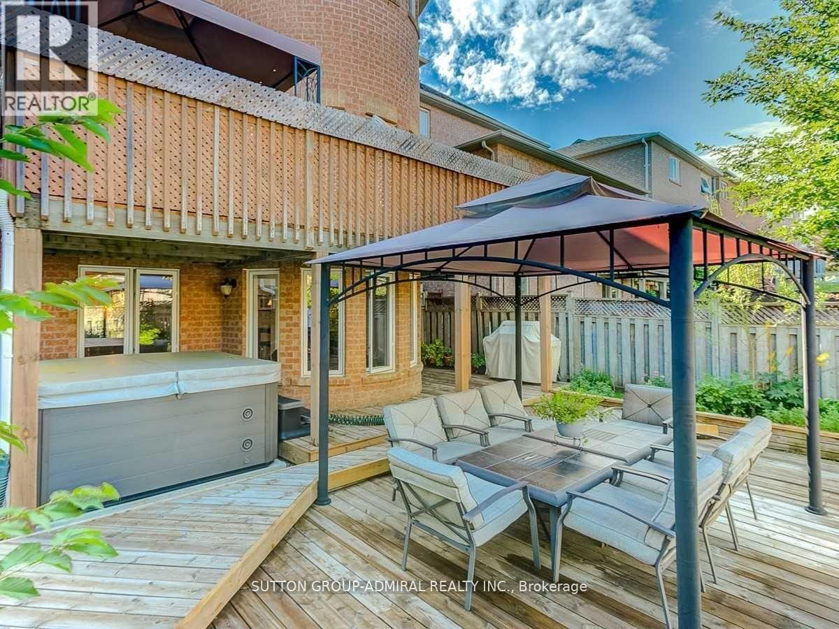 Photo 15 of Main 2nd 30 Lacona Crescent, Richmond Hill ON